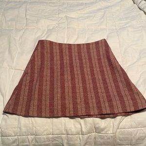 Aritzia-Wilfred red patterned skirt (2)